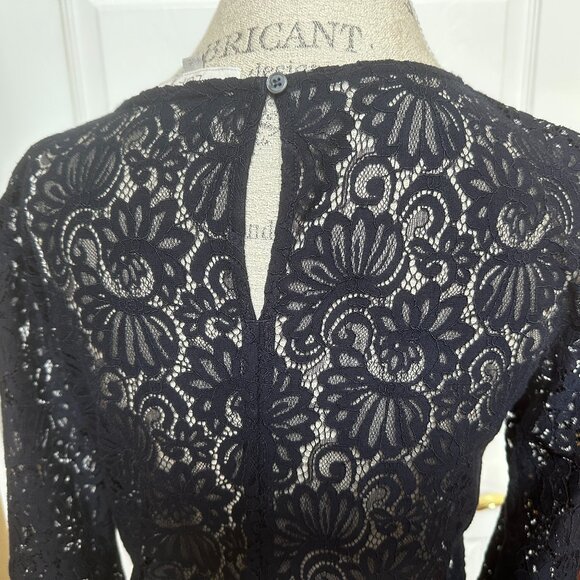 LOFT LACE, BELL-SLEEVED TOP:PREOWNED NAVY SMALL - Picture 4 of 9